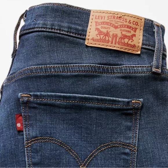 Levi’s Women’s Skinny Midrise Jeans 32” Waist, 36” Length, Inseam 24” No Size - Picture 6 of 6